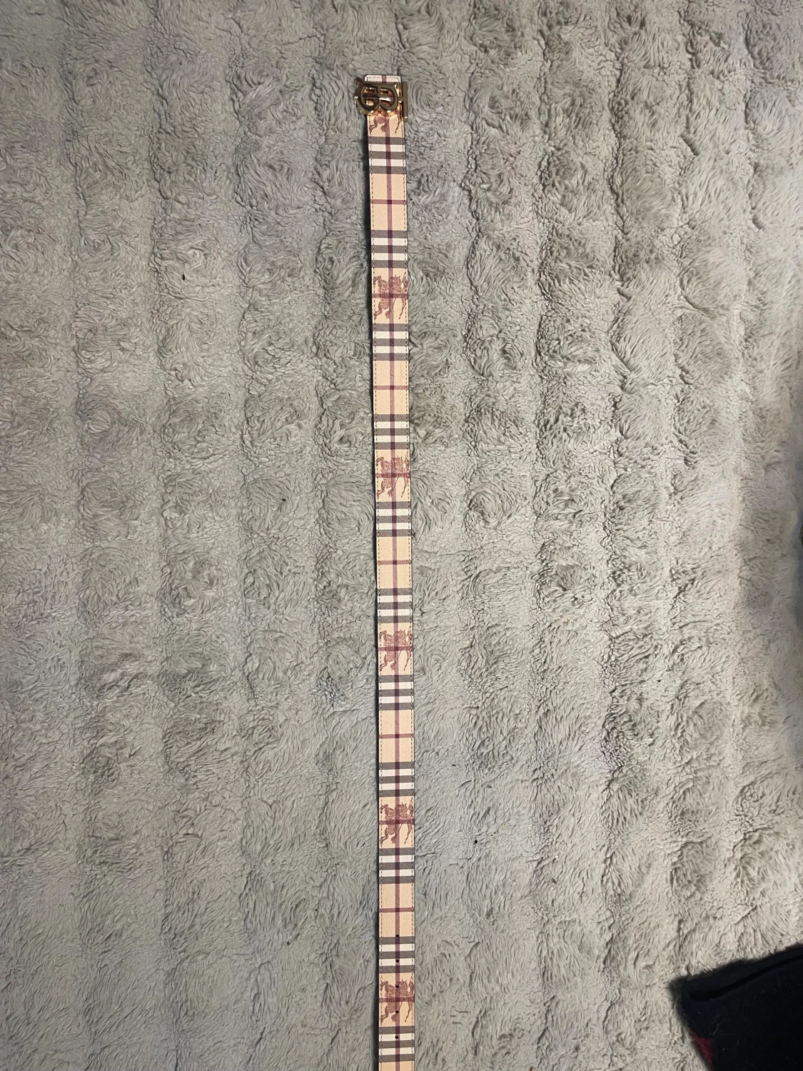 Burberry rutigt bälte med guldspänne - 1