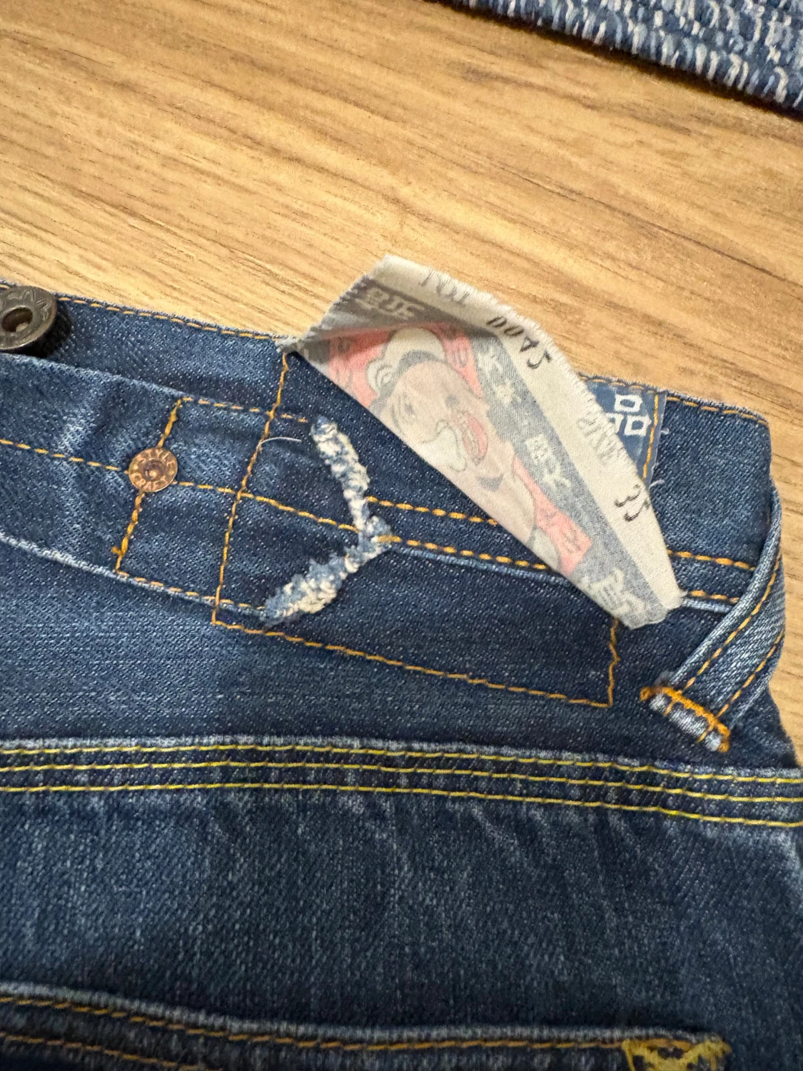 Evisu jeans, storlek 32 - 2