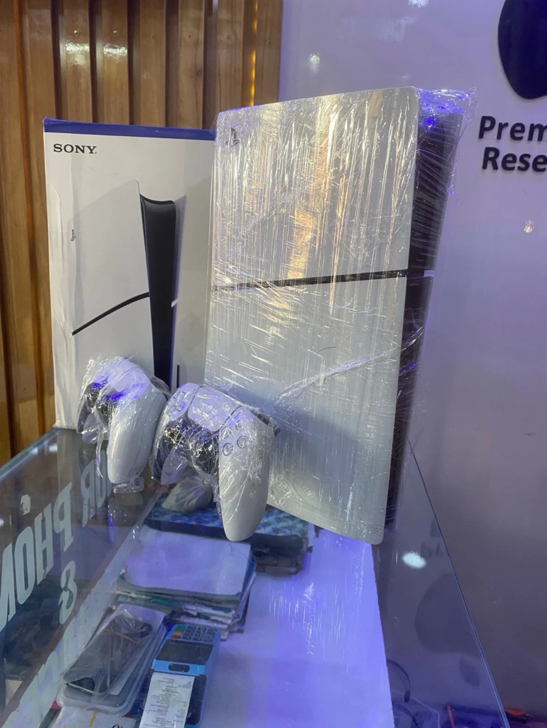 848GB Sony PlayStation 5 Digital Edition  - 1