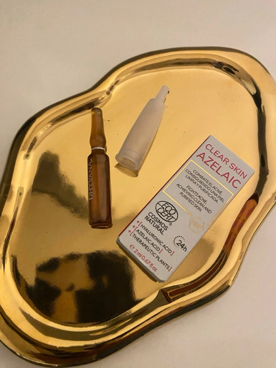 Clear Skin Azelaic ampull från Dhyvana - 1