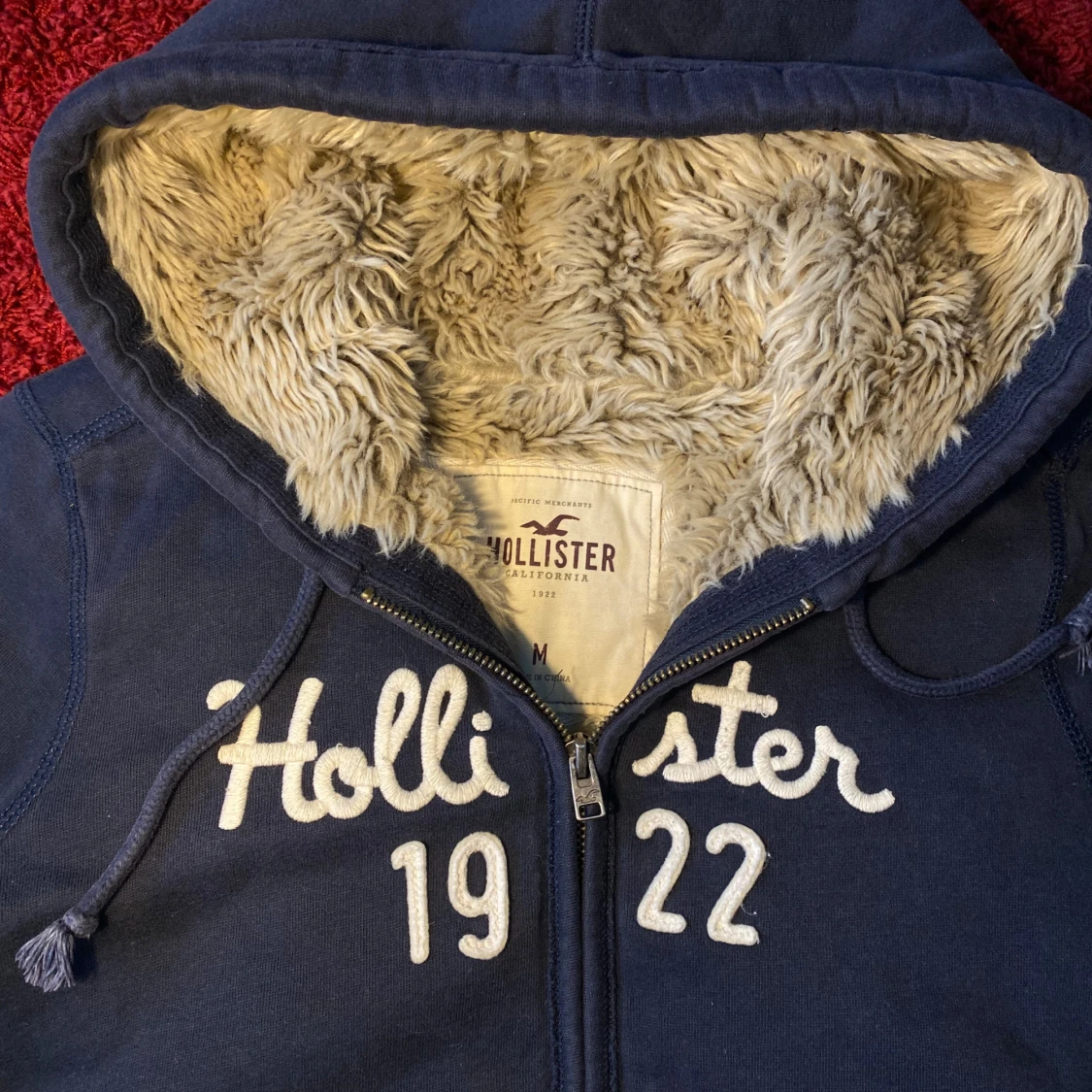 Hollister fodrad zip up hoodie - 2