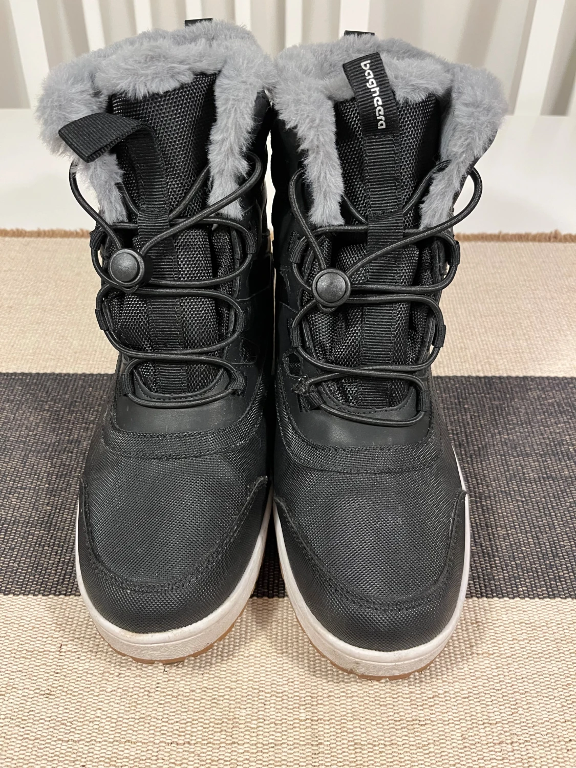 Svarta vinterstövlar från Bagheera - 1