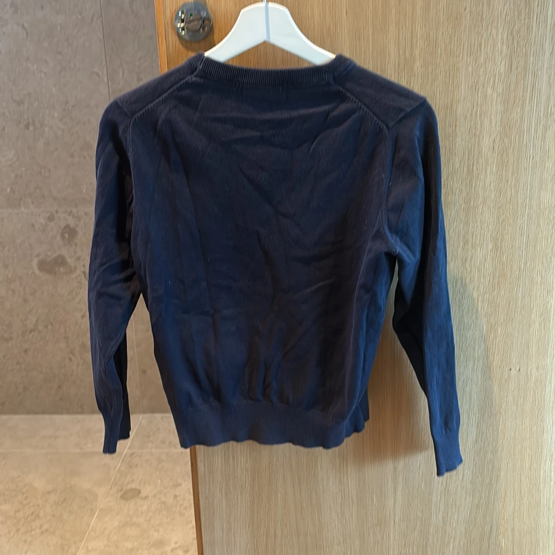 Mörkblå tröja från Grunt, storlek M - 2