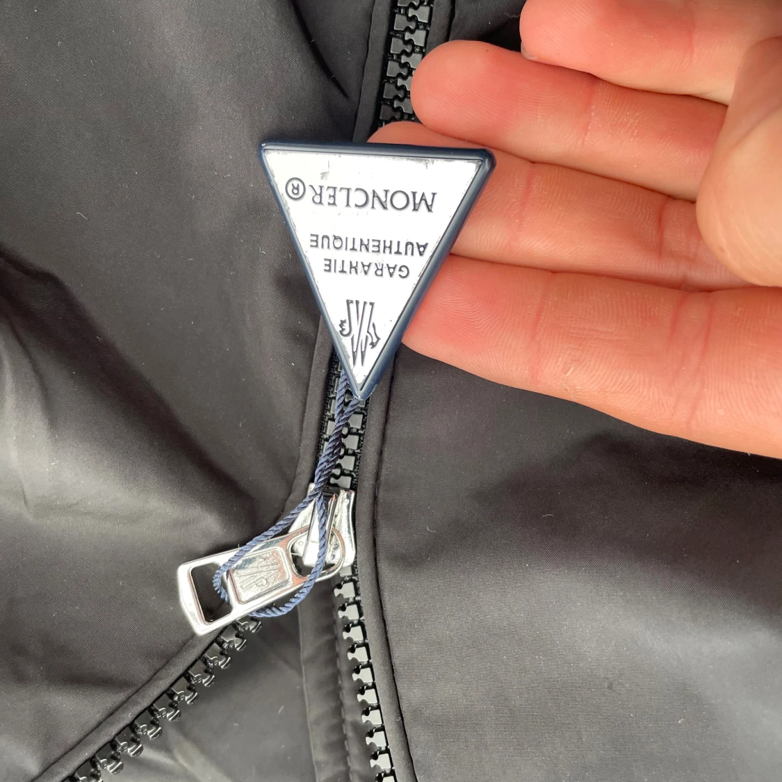 Svart vindjacka från Moncler - 1
