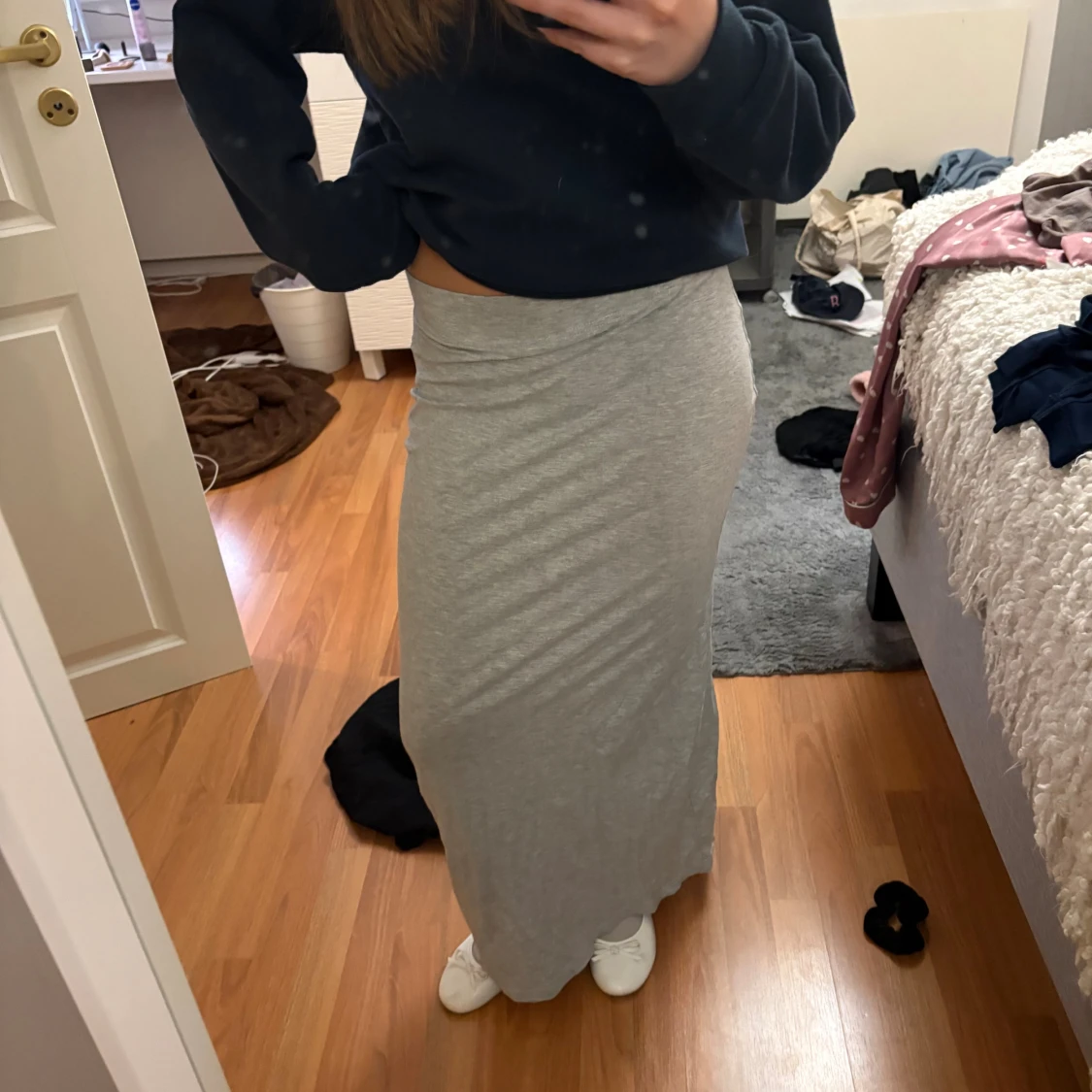 Grå långkjol från Ellos