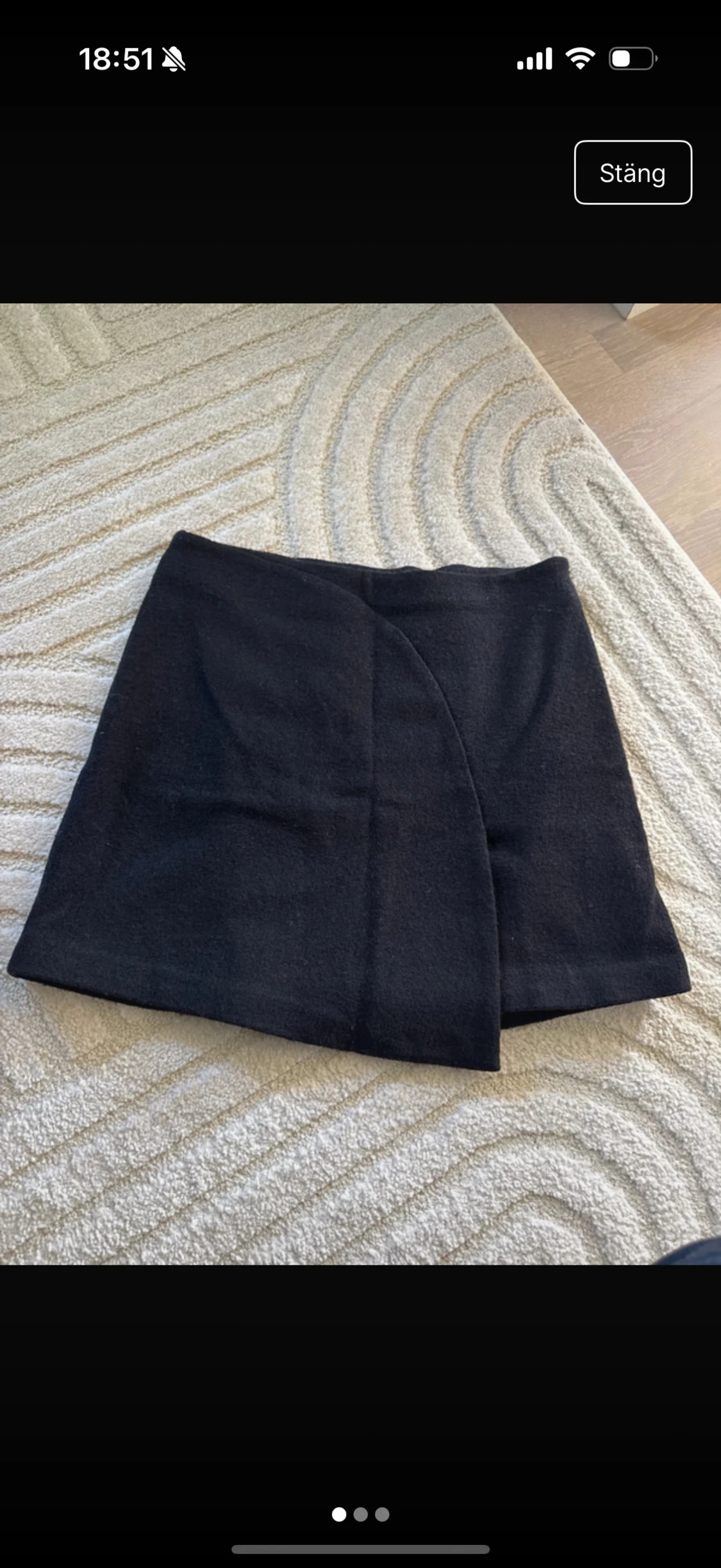 Svart omlottkjol från Stylein