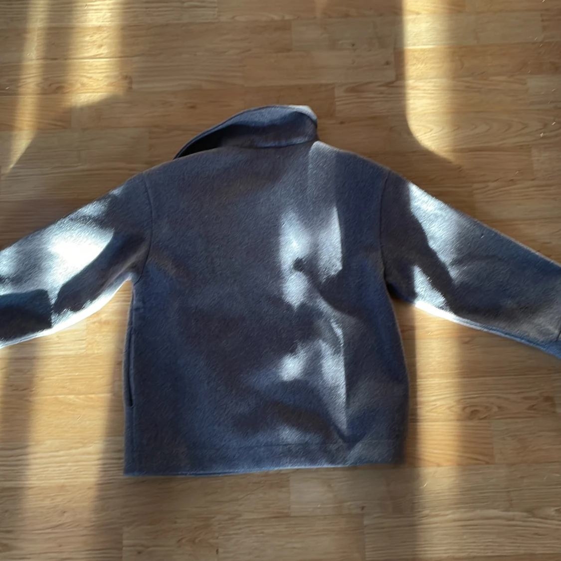 Grå skepparkavaj från Gina Tricot - 3