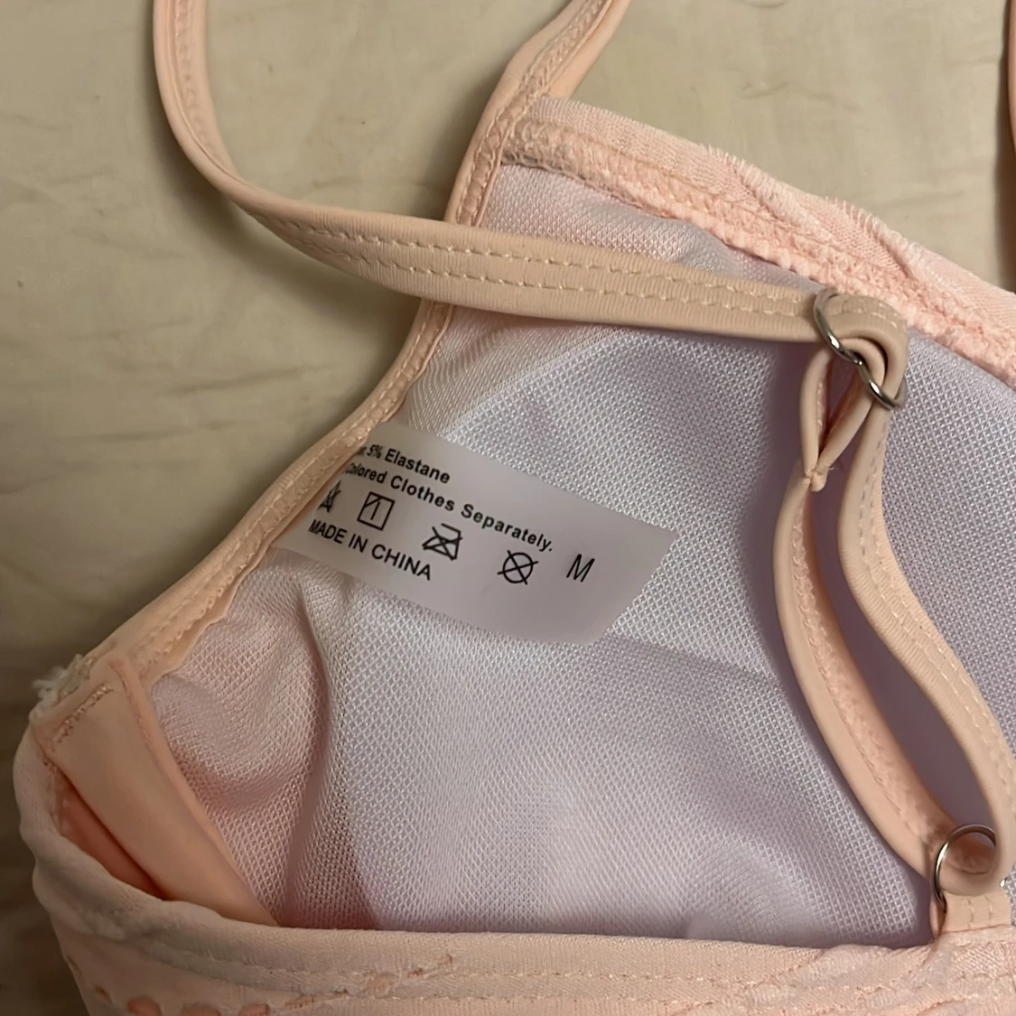 Ljusrosa bikiniöverdel med knyt - 3