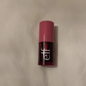 e.l.f. Sheer Lip Tint - Endast provad. 