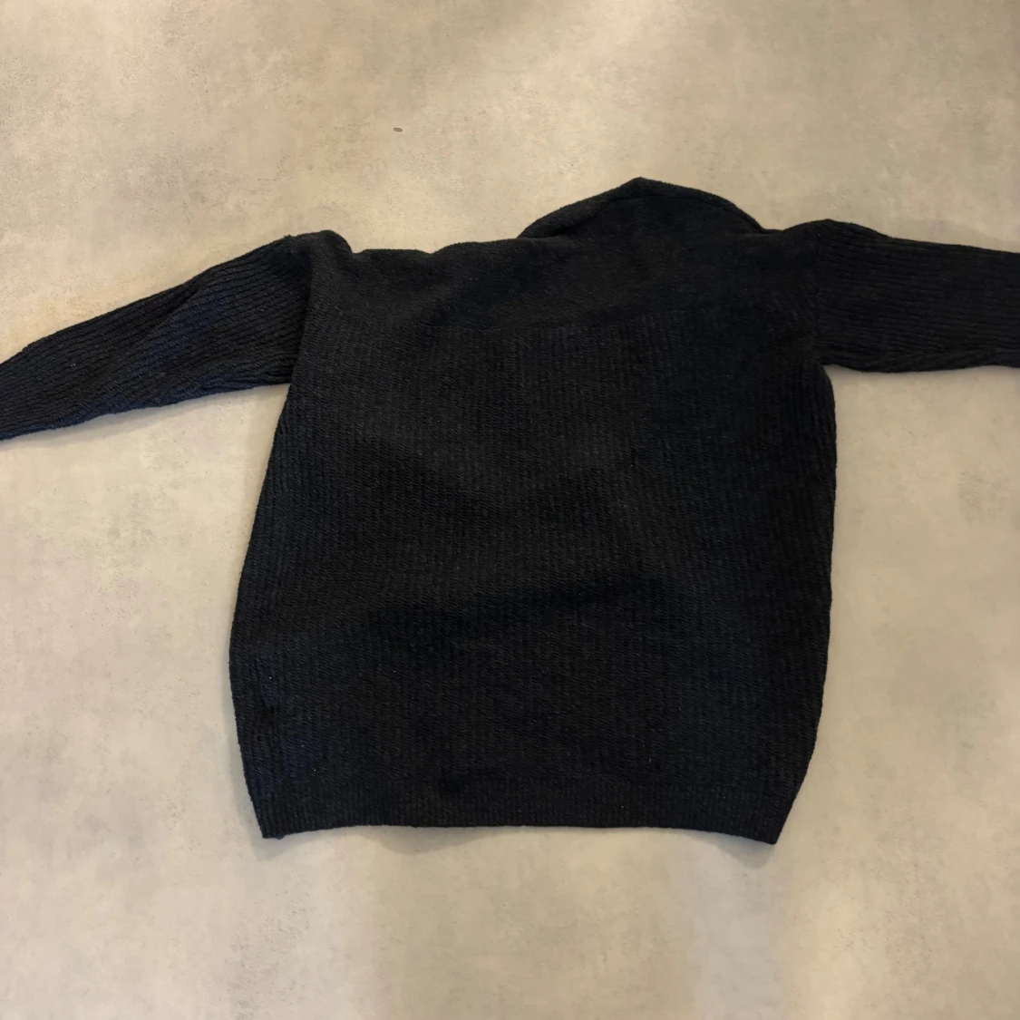 Svart stickad kofta från Esmara - 1