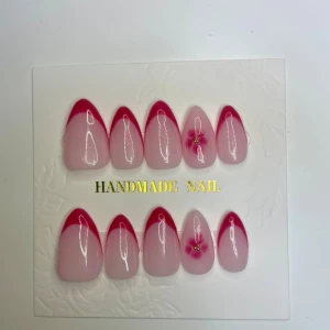 Handgjorda press ons - Press ons gjorda med gelé för extra styrka        Paketet innehåller allt som behövs för prepp och påsättning🫶🏻