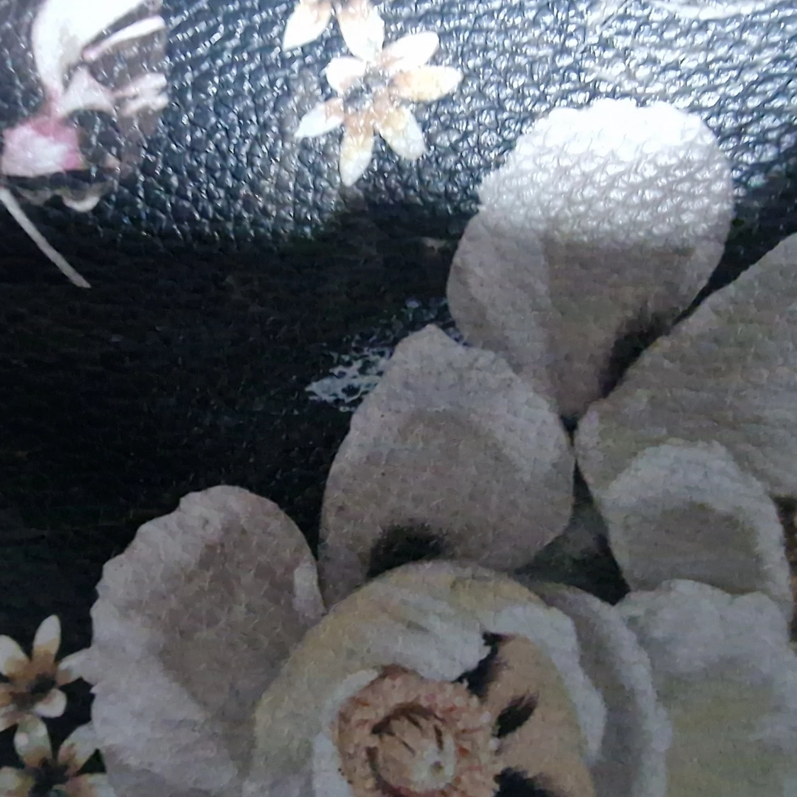 Blommig svart axelväska från Fiorelli - 3