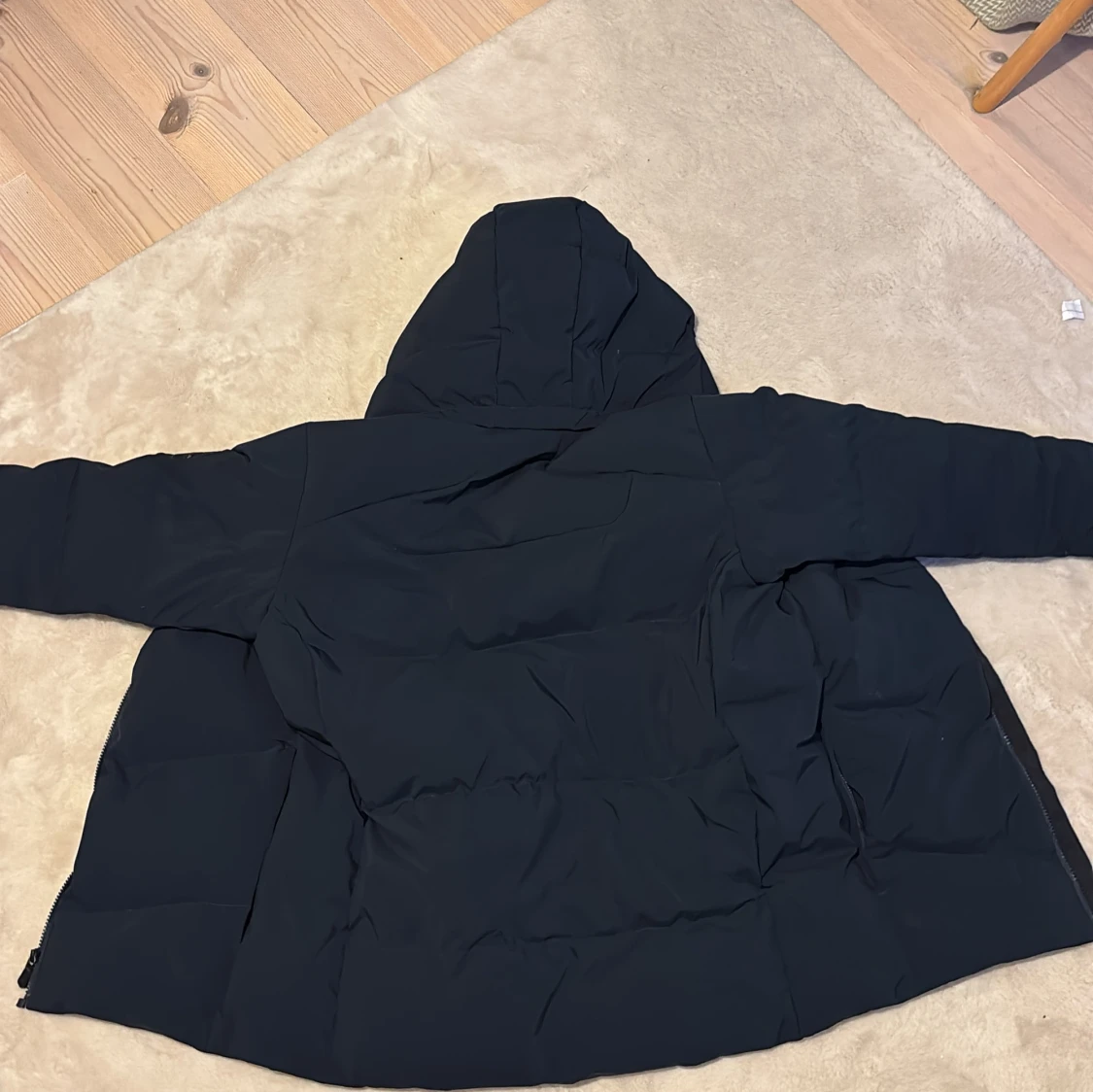 Mörkblå Sail Racing dunjacka med huva - 2