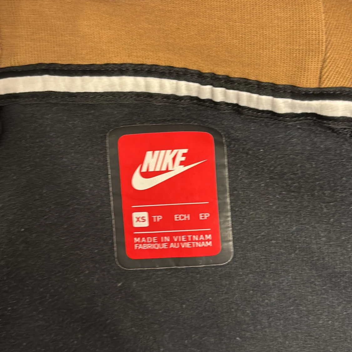 Nike svart och vit hoodiejacka XS - 2