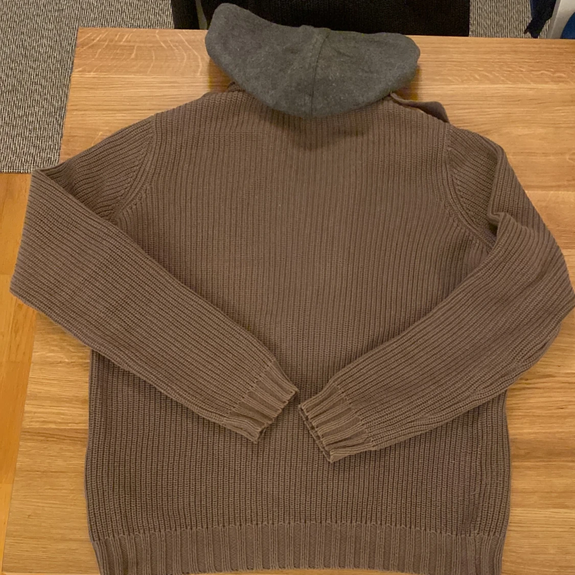 Cardigan Med Luva - 1