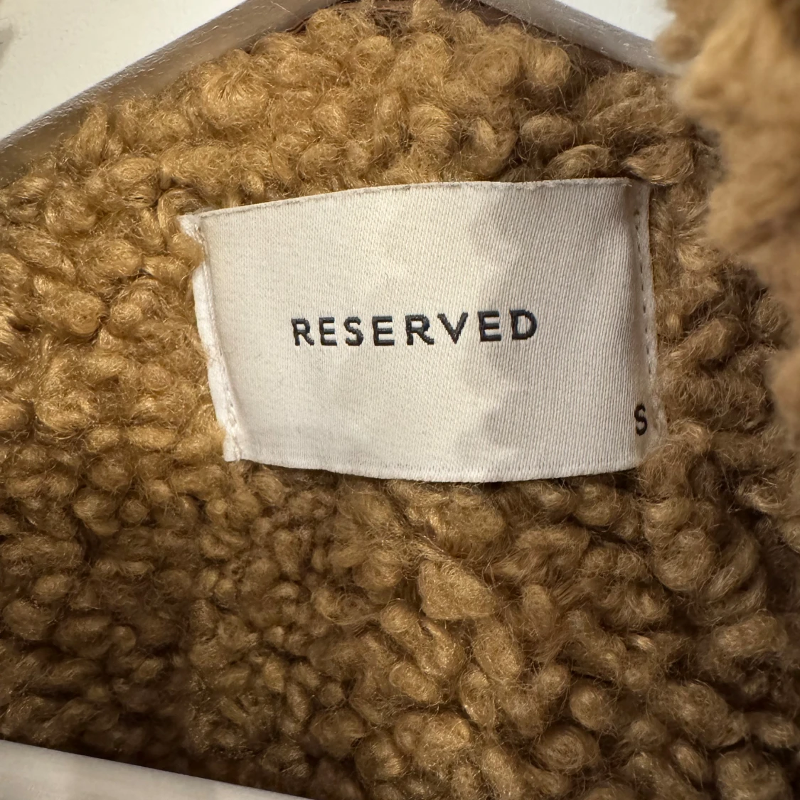 Brun teddyjacka från Reserved - 4