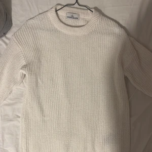 Stone Island tröja  - Fin stone island tröja skicka 9/10 inga skador 