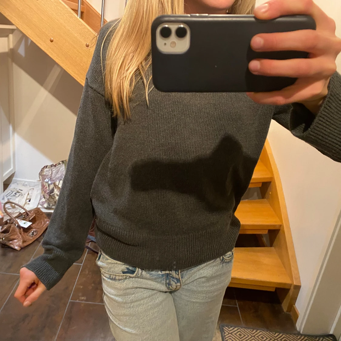 Mörkgrå stickad tröja från AWARE XS - 3