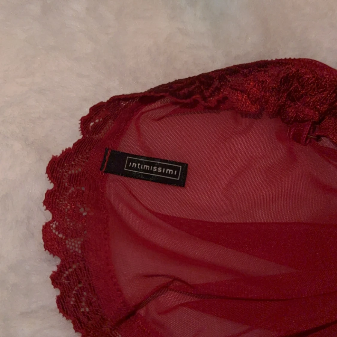 Röd spetsbody från Intimissimi - 2