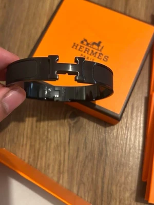 H€RMES Armband - Riktigt snygg, tillkommer inte med tillbehör 