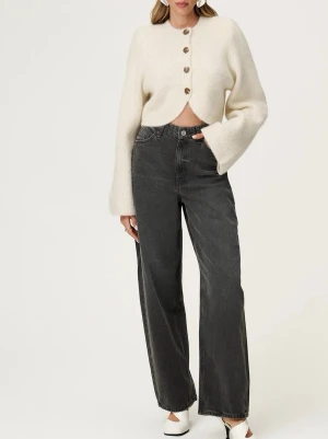 Kofta Adoore, strl 36 - Inget att anmärka på.