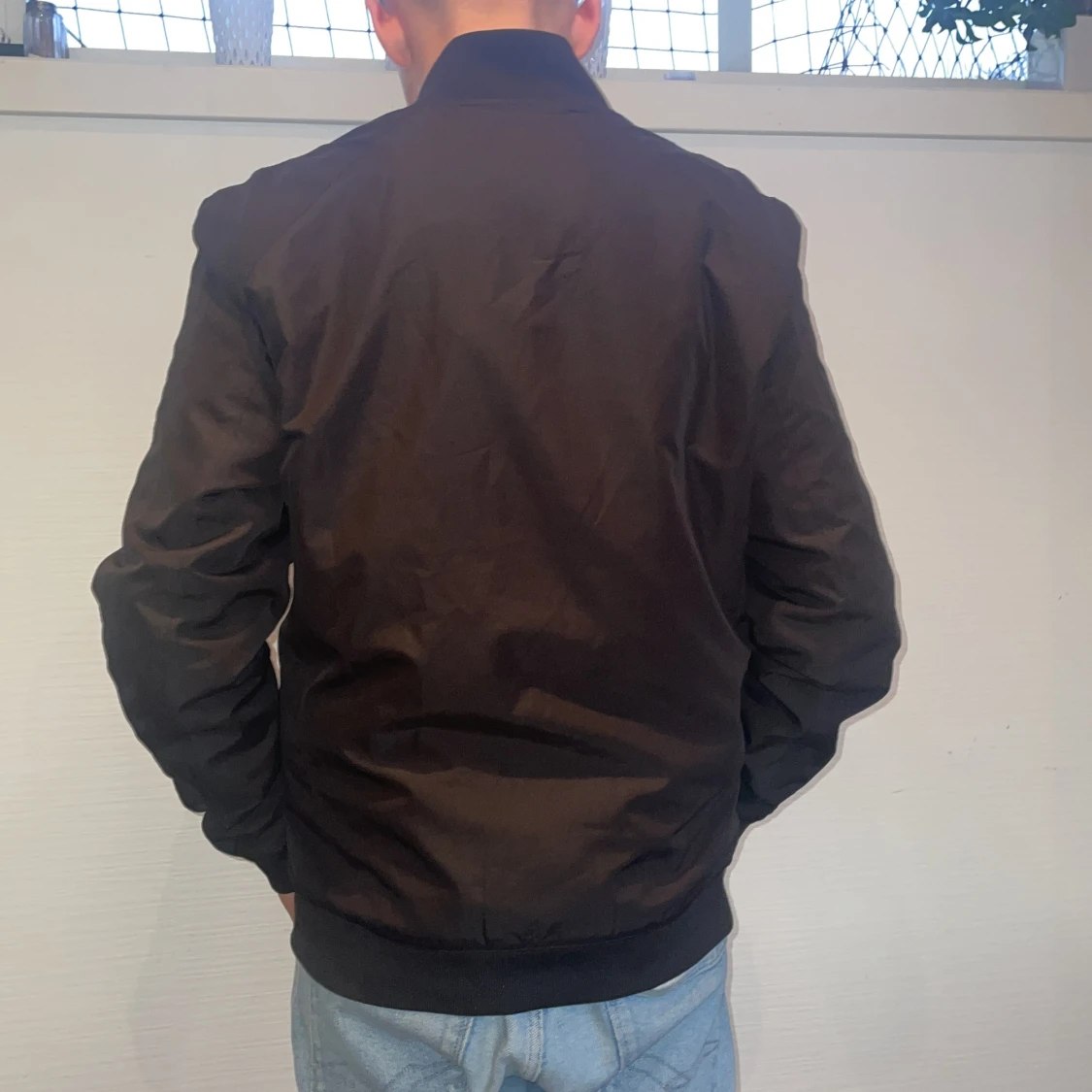 J Lindeberg jacka  - 3