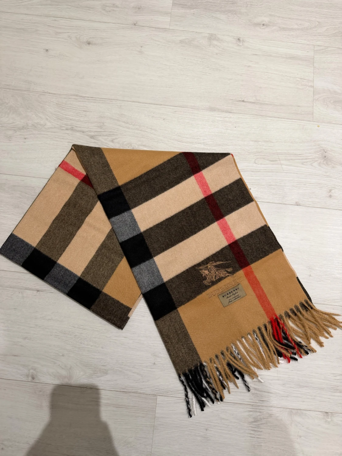 Burberry | Women’s beige scarf - 1