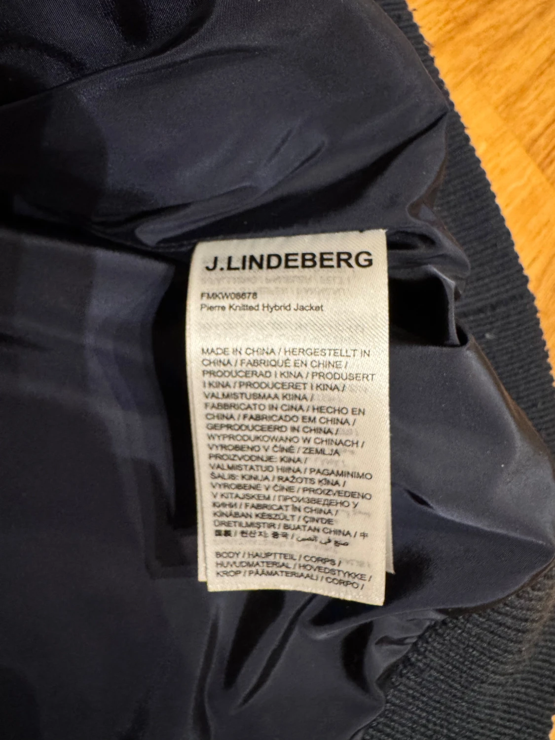 Mörkblå hybridjacka från J.Lindeberg - 3