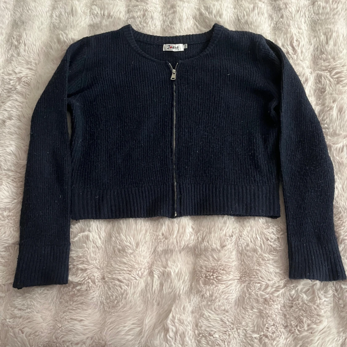 Mörkblå croppad kofta med dragkedja - 2