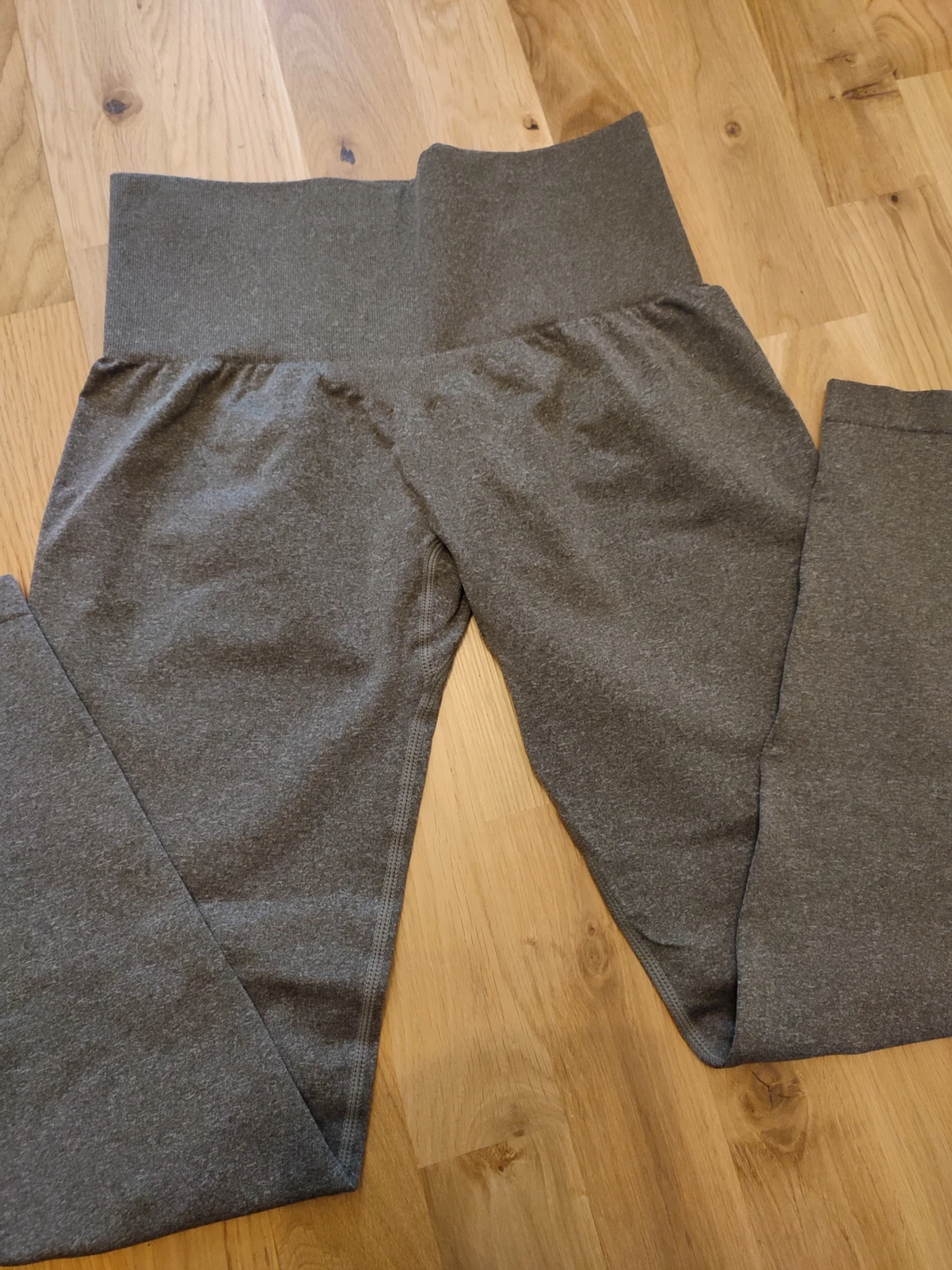 Khaki Leggings i Storlek S - 1