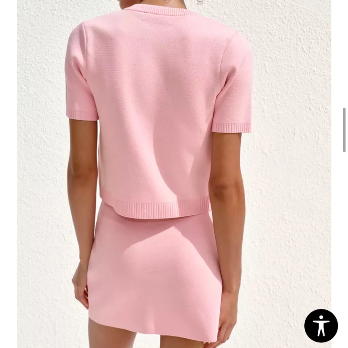 Ljusrosa kortkjol - 1