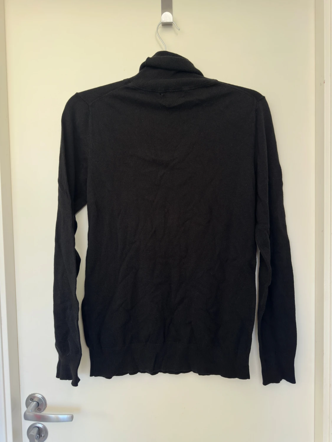 Svart polotröja från Gap, storlek S - 3