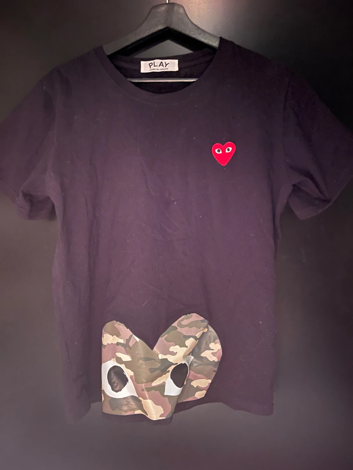 Svart Comme des Garçons Play t-shirt - 1