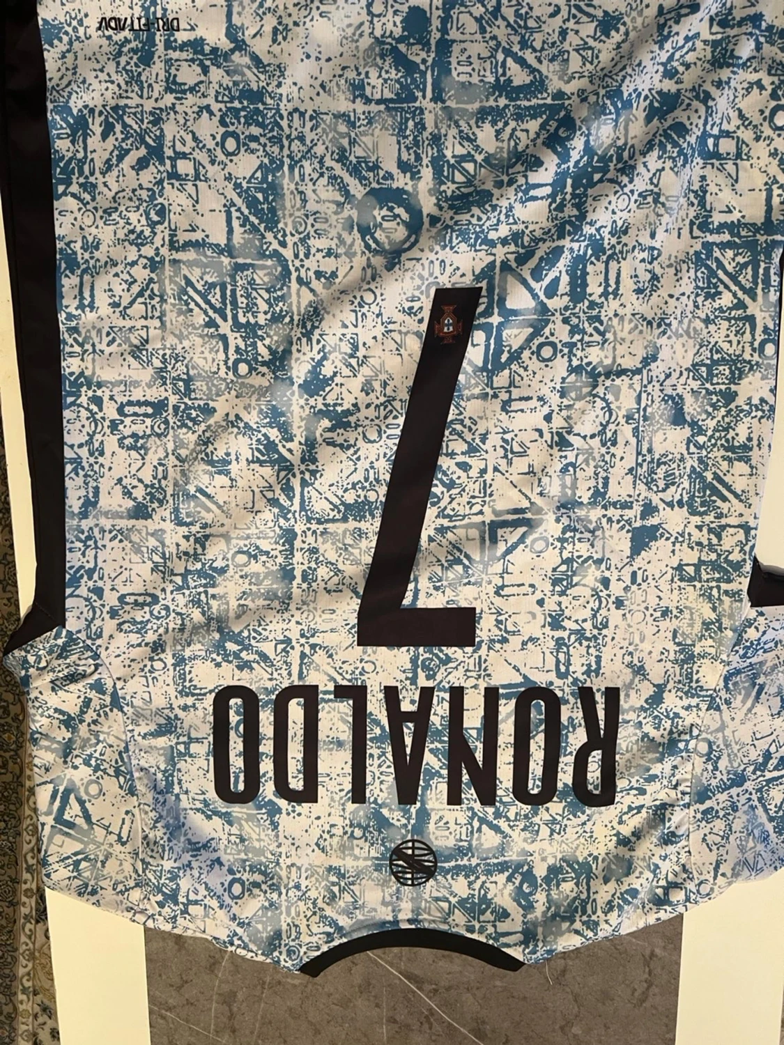 Portugal Ronaldo fotbollströja - 1