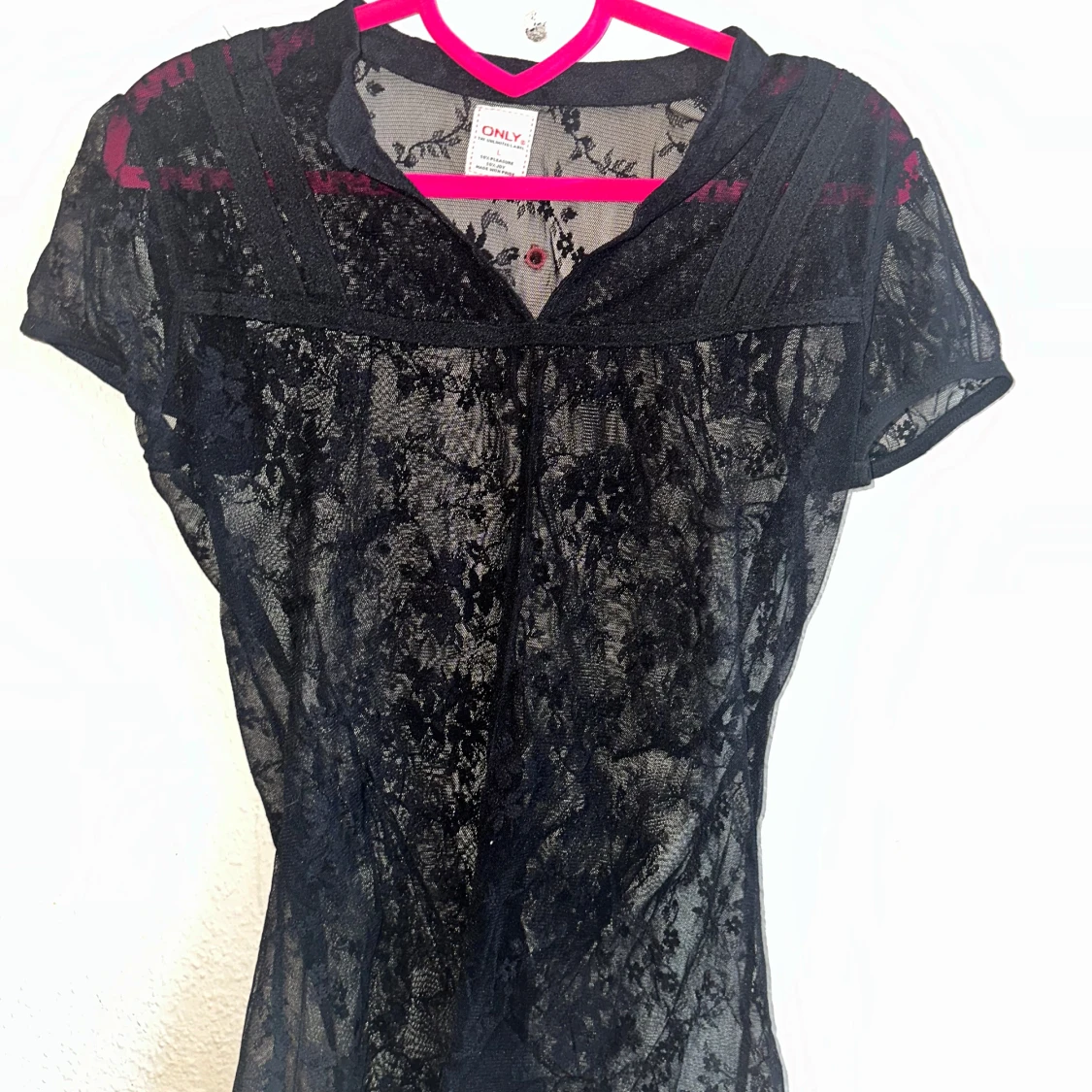 Svart spetsblus från ONLY - 1