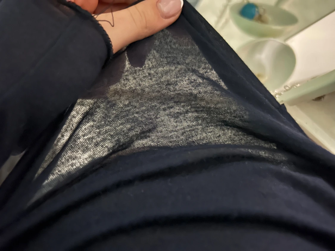 Mörkblå tunn långärmad tröja - 1