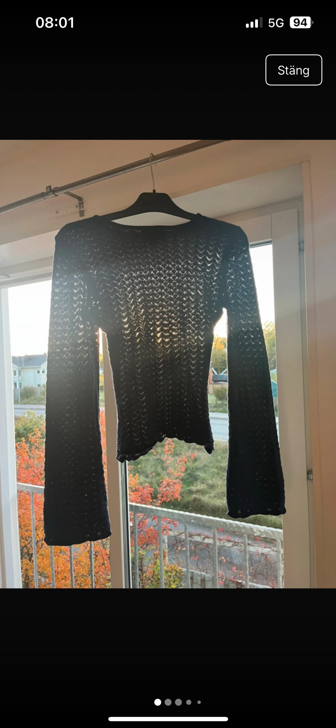 Mörkblå stickad topp från AWARE - 1