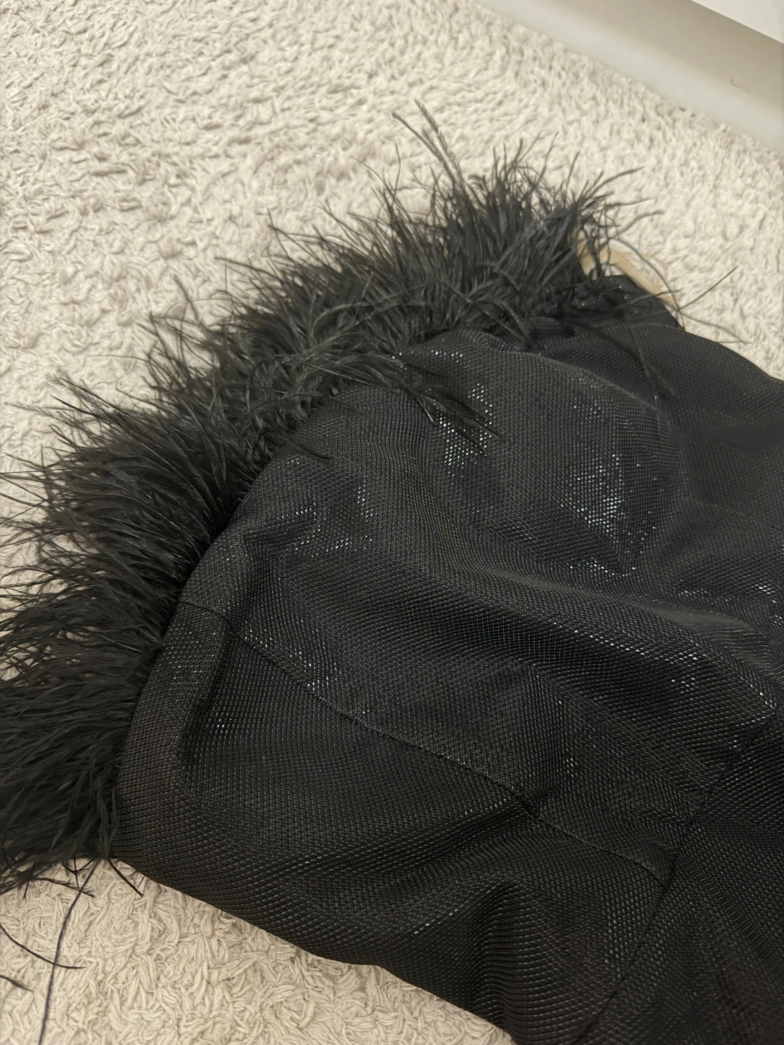 Svart glittrig klänning  - 3