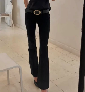 Tiger of Sweden bootcut jeans  - Bootcut jeans från tiger of Sweden. Storlek S, stretchiga! 