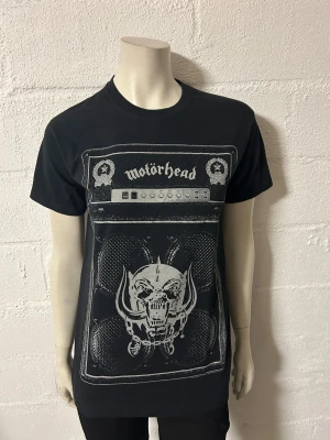 Motörhead T-shirt S - Helt ny T-shirt med motörhead. Storlek S.