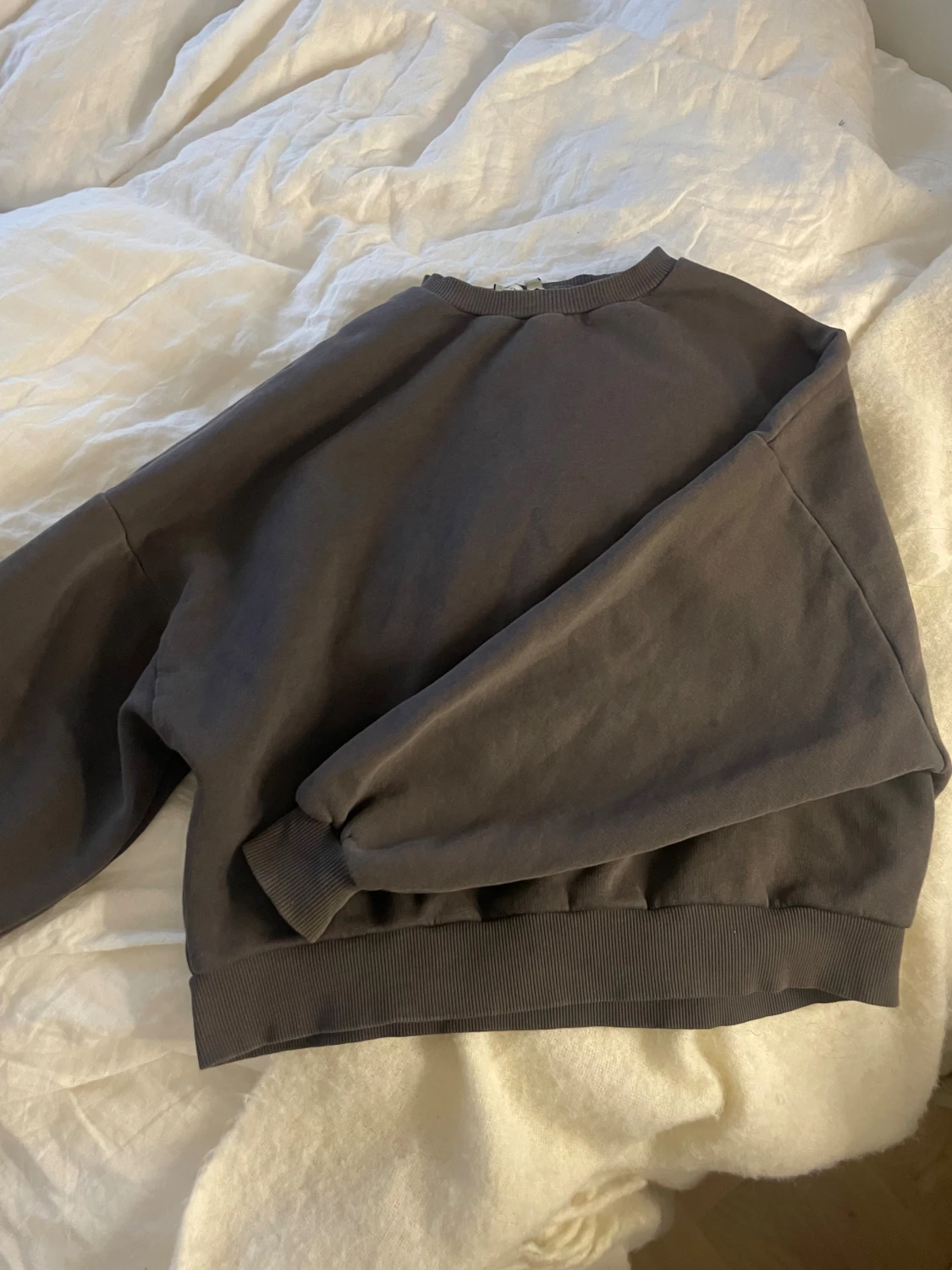 Mörkgrå oversized sweatshirt - 2