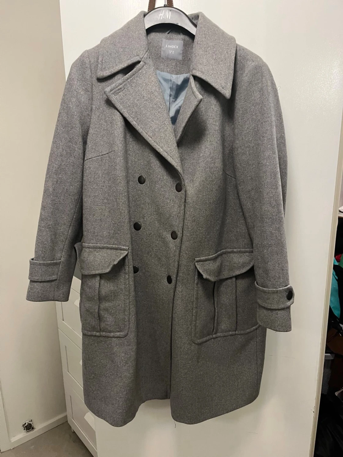 Grå kappa från Lindex med stora fickor - 1