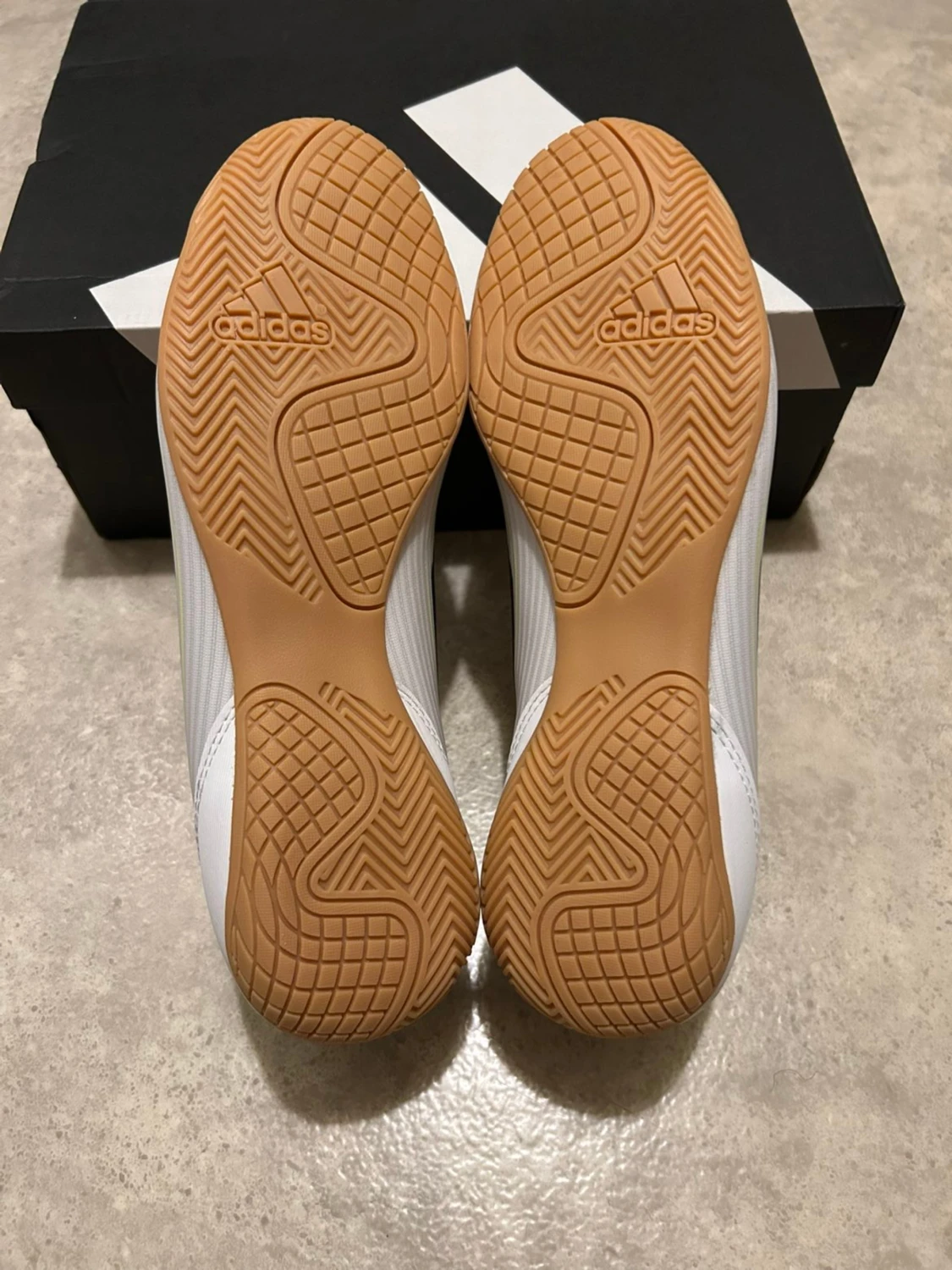 Adidas F50 vita fotbollsskor - 2