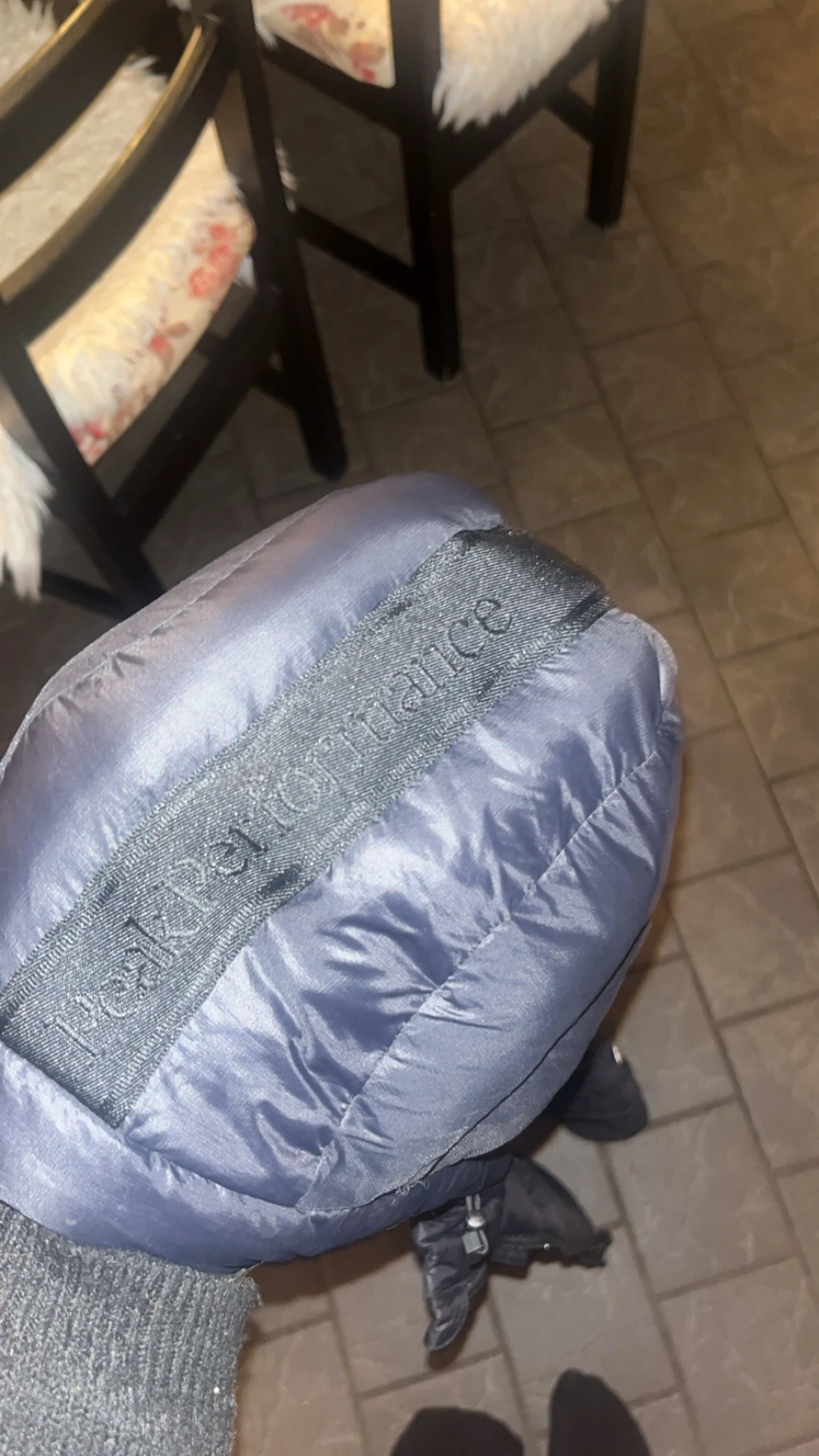 Svart pufferjacka från Peak Performance - 2