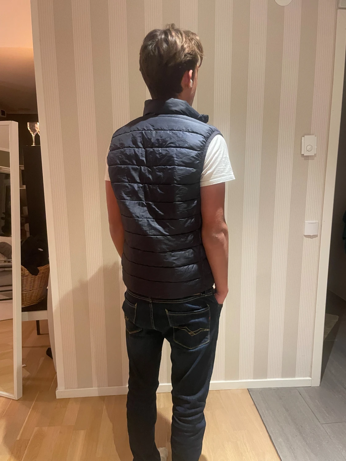 Mörkblå dunväst med dragkedja HM - 2