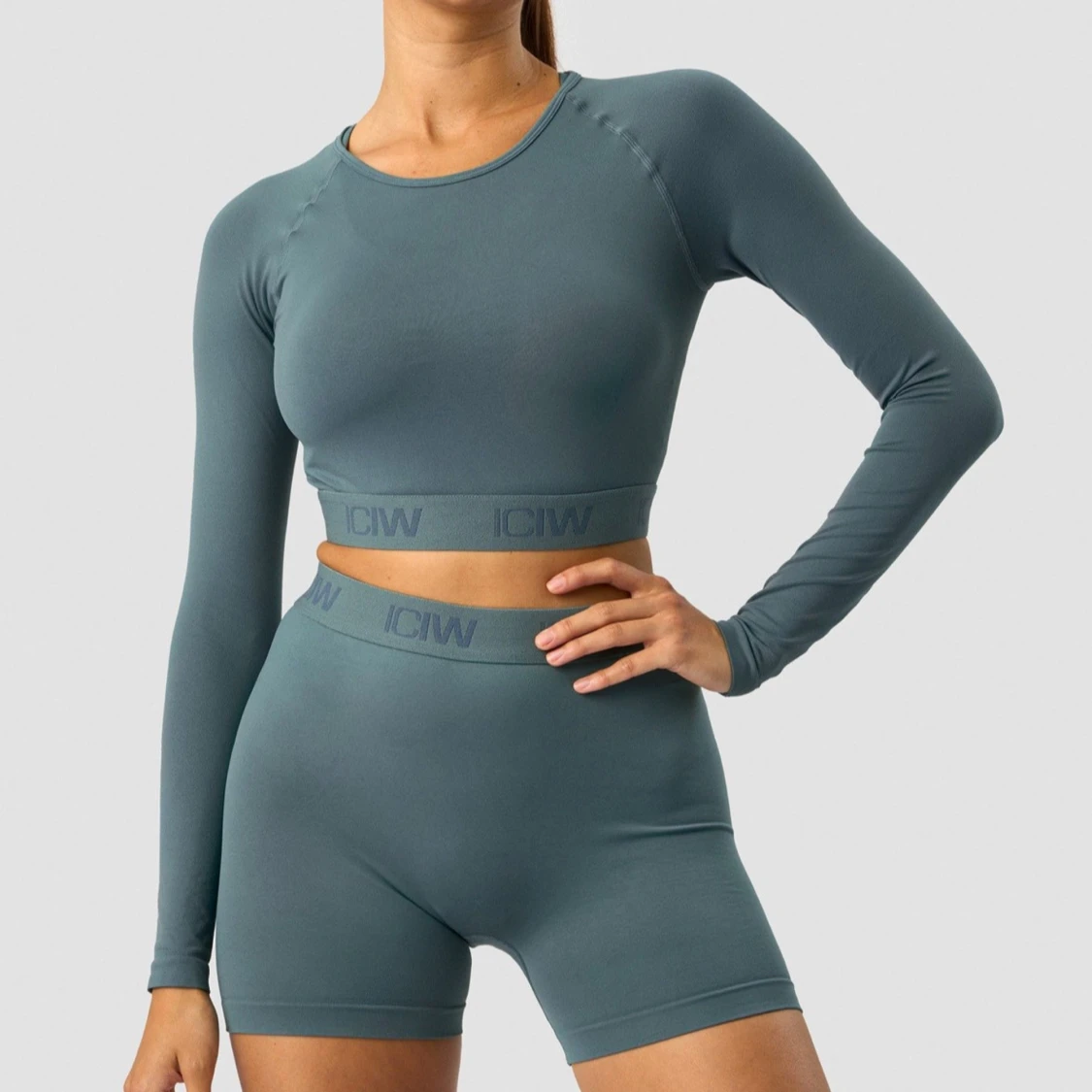 Långärmad träning crop top från ICANIWILL - 2