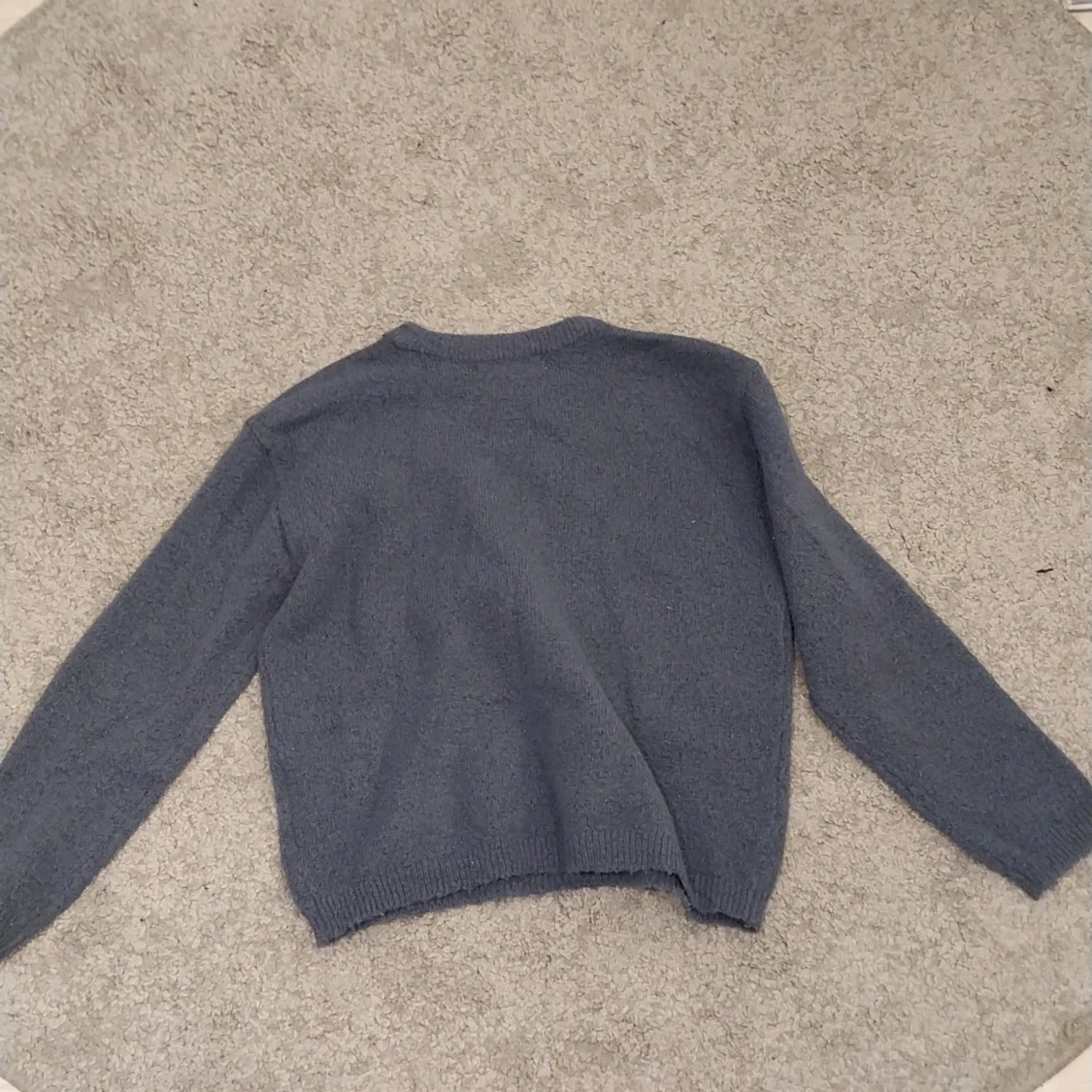 Blå stickad tröja från 157 - 1