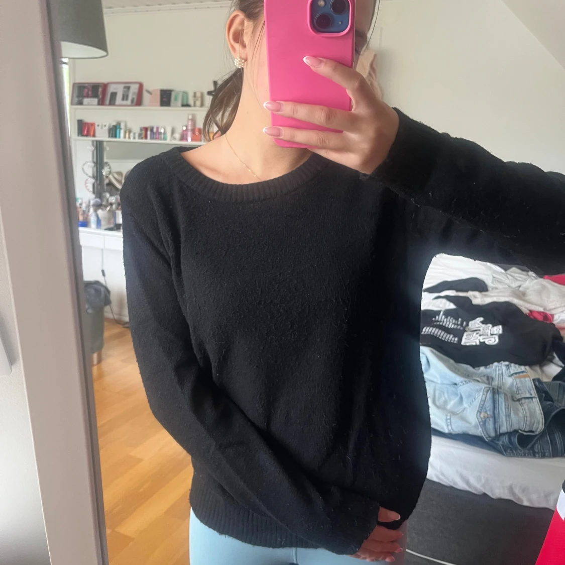 Svart stickad tröja från Vila - 2