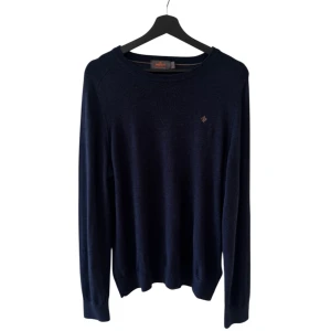 MORRIS TRÖJA - Morris tröja - Storlek L - 100% merinoull - Mycket fint skick - Hör av er vid minsta fundering // Deluxecloset 