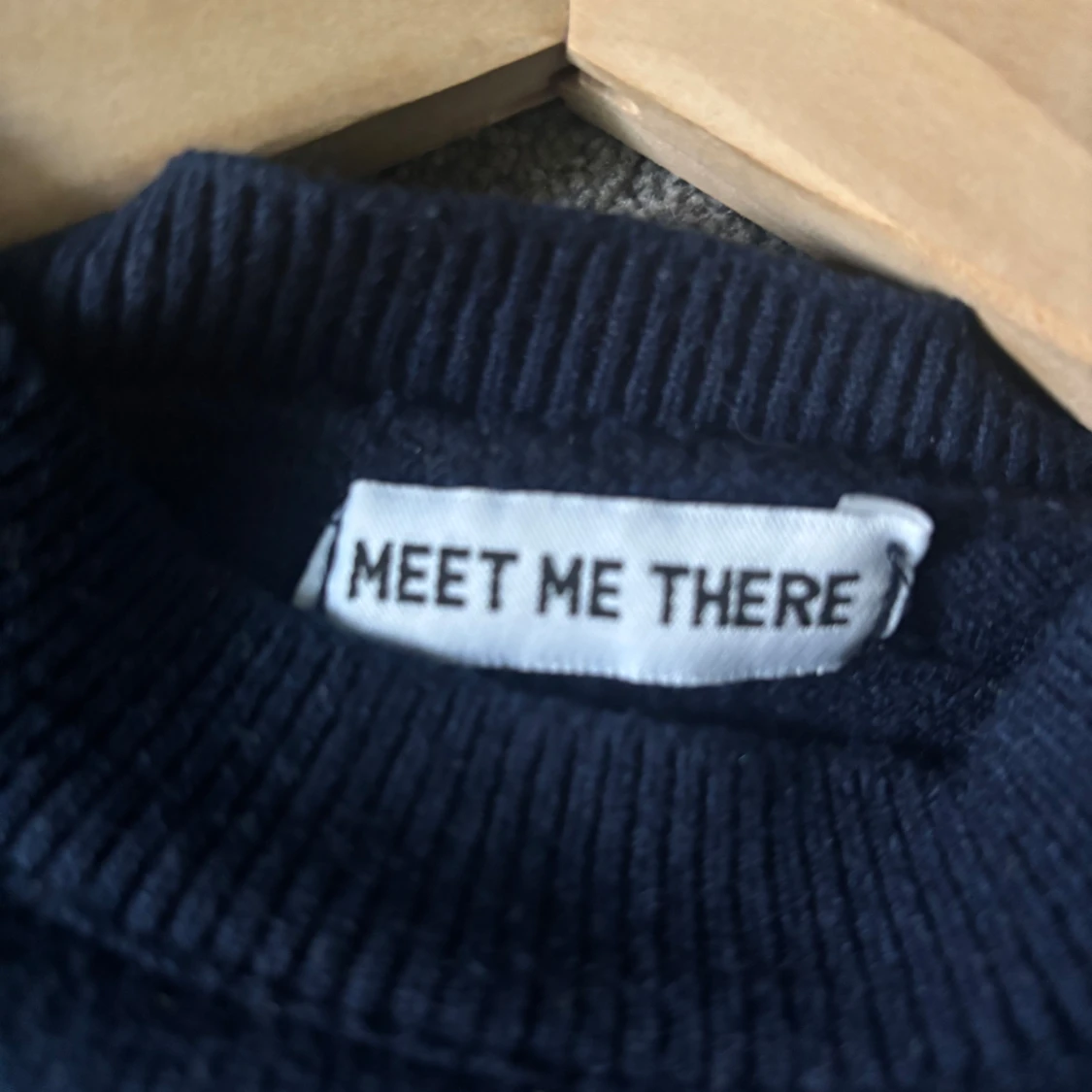 Mörkblå stickad topp Meet Me There - 2